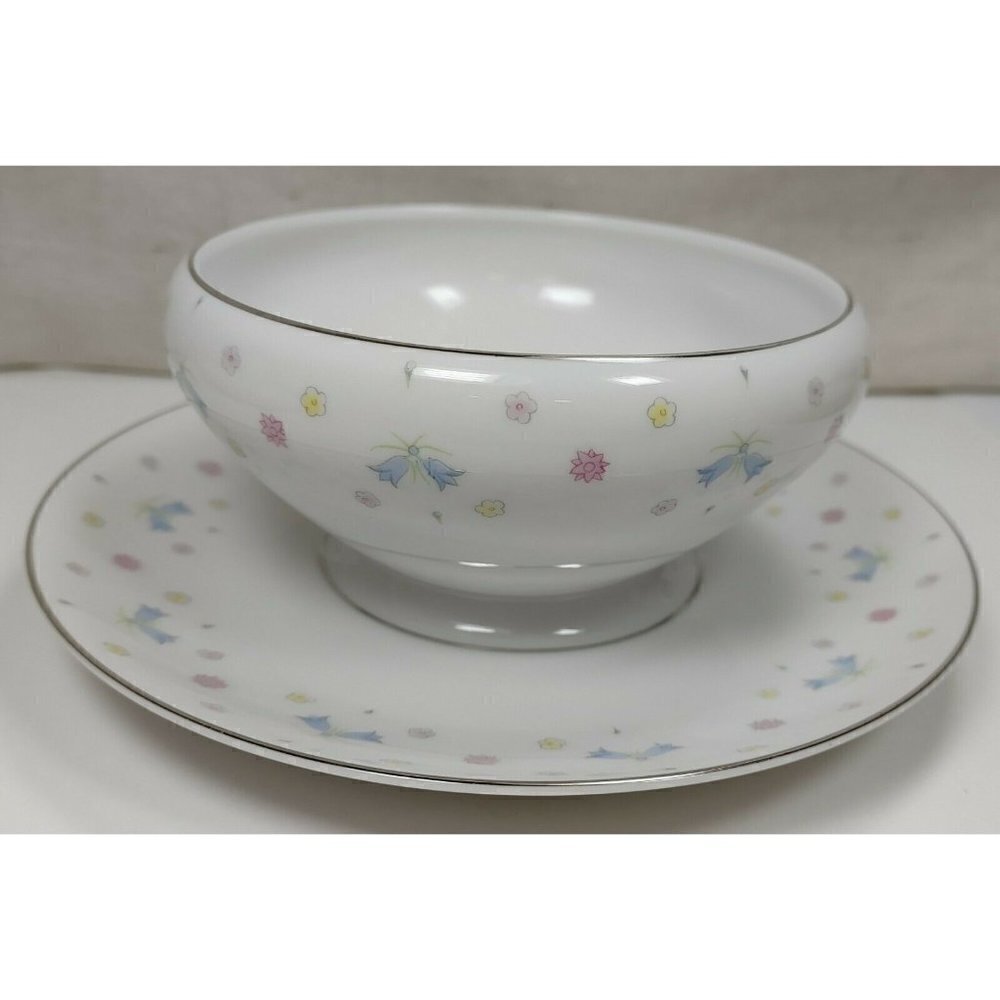 Vintage Jyoto Fine China Japan Candice 8093 Flower Ceramic White Gravy Boat